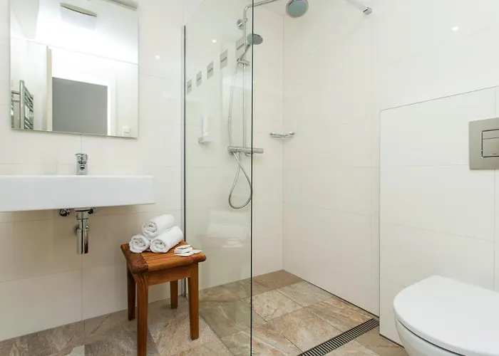 Premier- Adults Only 4*